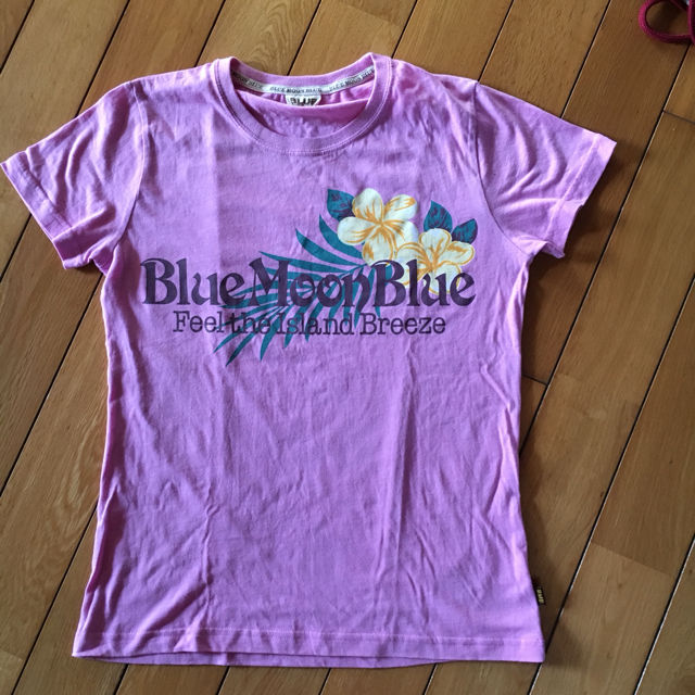 BLUE MOON BLUE  Tシャツ