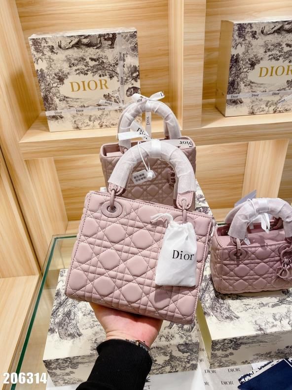 綺麗 美品 ショル。ダー