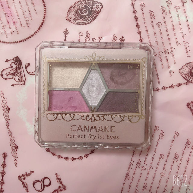 CANMAKEアイシャドウNo17