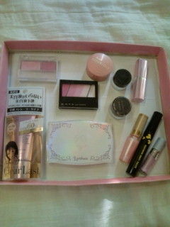 噴出する引退する傘化粧品一式 Vkmingo Org