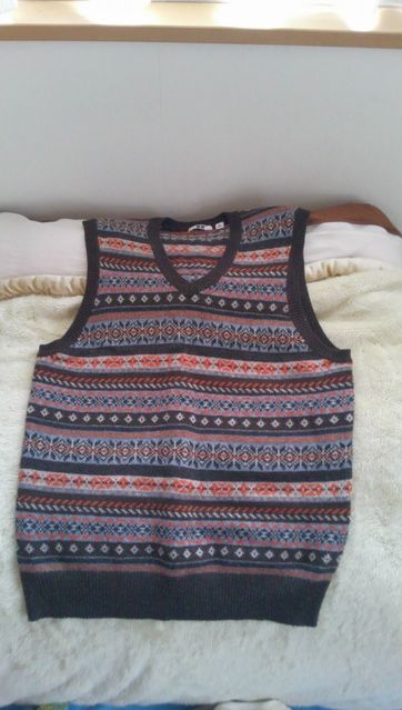 メンズ ニットベスト ユニクロ フリマアプリ サイトshoppies ショッピーズ