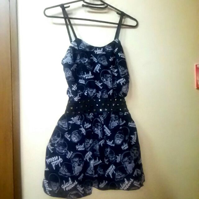 GLAD NEWS美品スタッズベルトのスカル柄ミニワンピ