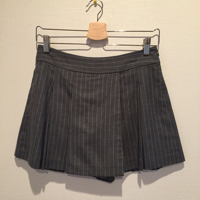 ジルスチュアートスカート風ショートパンツ