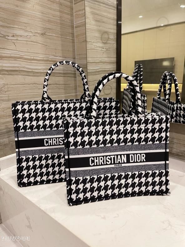 人気新作ChristianDior美品 バッグ 綺麗EO36
