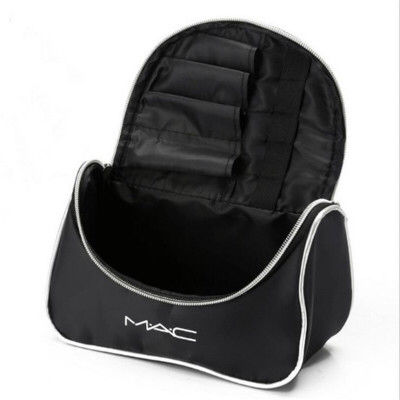 【クリスマスまで値下げ】MAC メイクポーチ 【海外限定】 クリスマスまで値下げ】MAC メイクポーチ 【海外限定】 - メルカリ