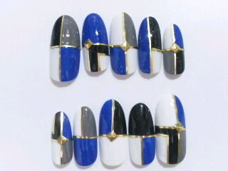 モード系ロイヤルブルーブロックネイル ノーブランド フリマアプリ サイトshoppies ショッピーズ