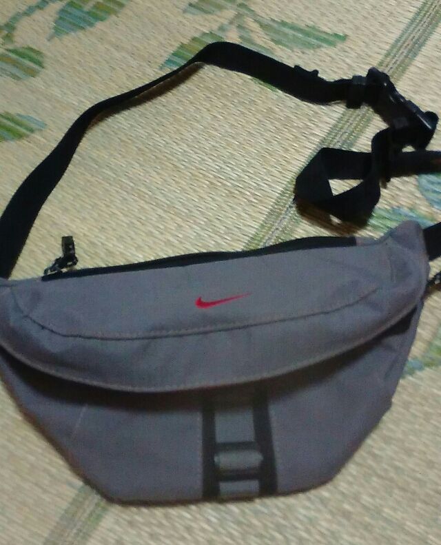 ナイキかばん ナイキ フリマアプリ サイトshoppies ショッピーズ