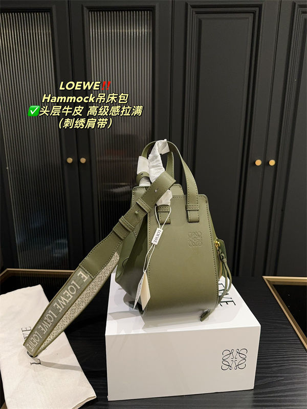 美品loeweバッグ　日本発送