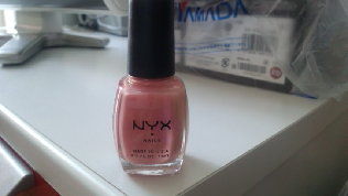 NYX ネイルポリッシュ 春色ピンク ランズキ掲載