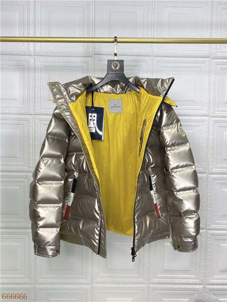 612929125 早い者勝ち ダウンジャケット 国.内販売 即購入大歓迎 