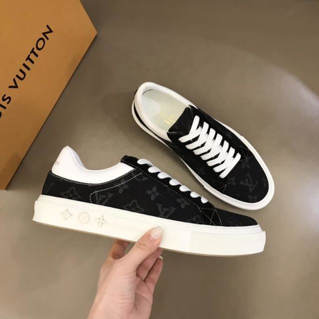 
爆売りLouisVuittonスニーカー ファッシBRC