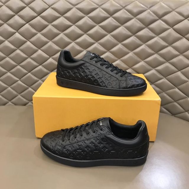 
爆売りLouisVuittonスニーカー ファッシBR2
