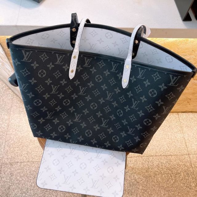 綺麗 美品ハンドバッ。グNQ89