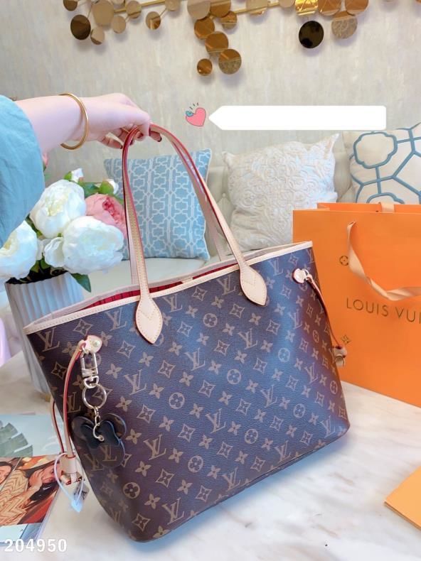   綺麗 美品ハンドバッ。グ