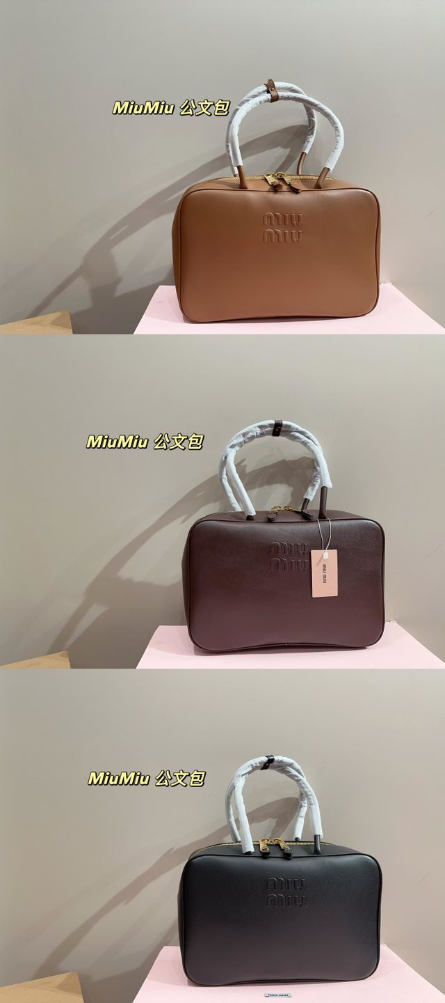 MIUMIU高??品，?迎下?