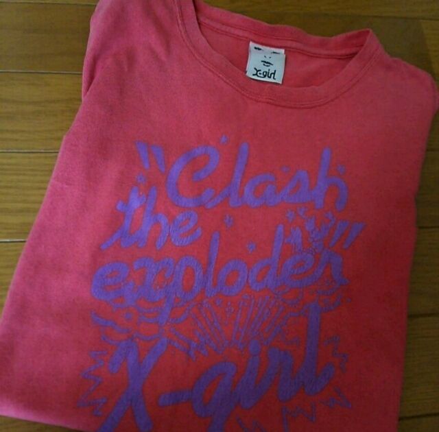 Xーgirl 赤色Tシャツ