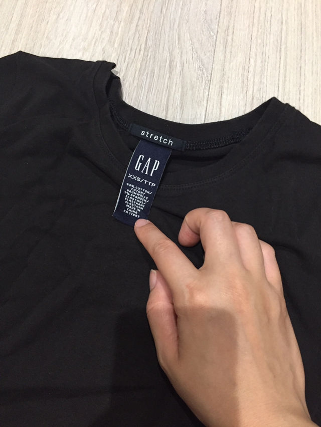 GAP黒Tシャツ