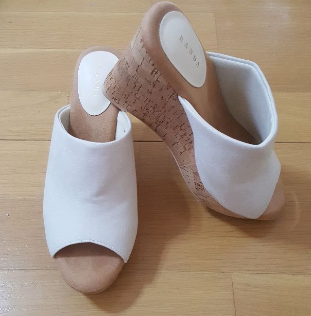 コルクソールサンダル