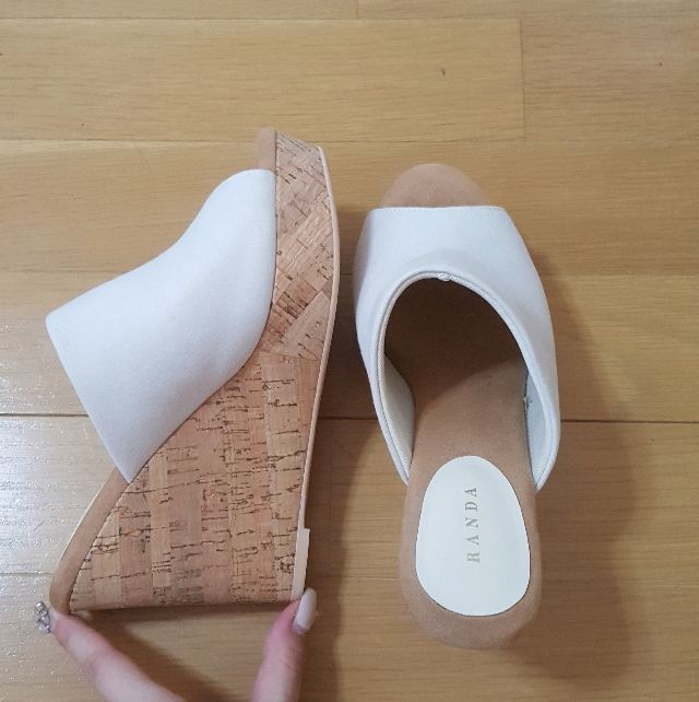 コルクソールサンダル