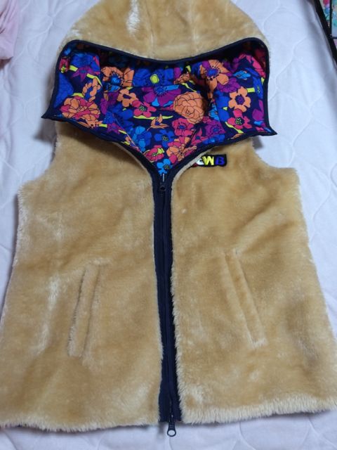 新品 ロデオ リバーシブルベスト Rcwb ロデオクラウンズワイドボウル フリマアプリ サイトshoppies ショッピーズ