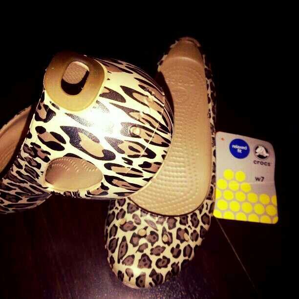 ＣＲＯＣＳ ＫＡＤＥＥ ＬＥＯＰＡＲＤ