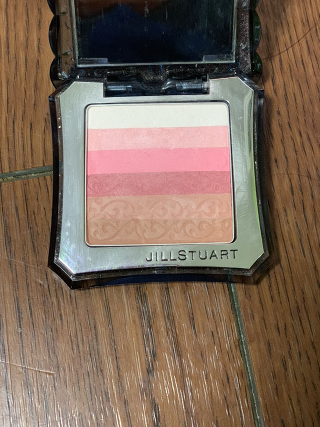 ジルスチュアート チーク