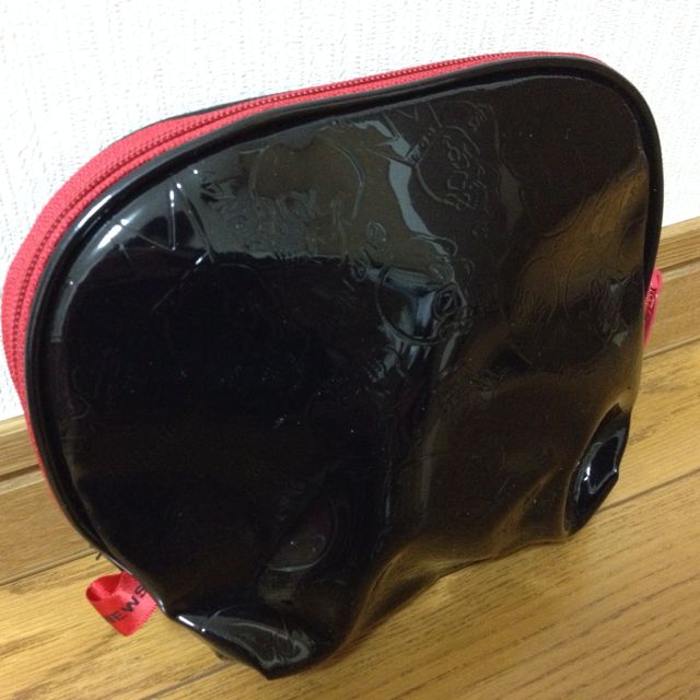 新品GLAD NEWS グラッドニュース ポーチ非売品付録