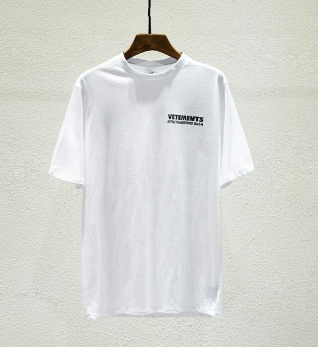 VETEMENTS ヴェトモン Tシャツ ホワイト 半袖