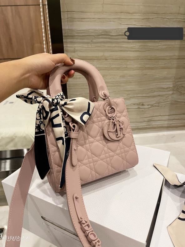 人気新作ChristianDior美品 バッグ 綺麗AA39