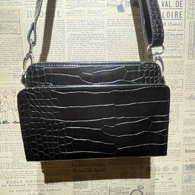 【新品未使用】RODEO CROWNSショルダーバッグ