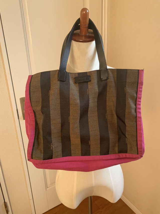 FENDIのバッグ