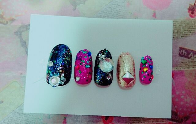 激安ネイルチップ キラかわネイル ノーブランド フリマアプリ サイトshoppies ショッピーズ