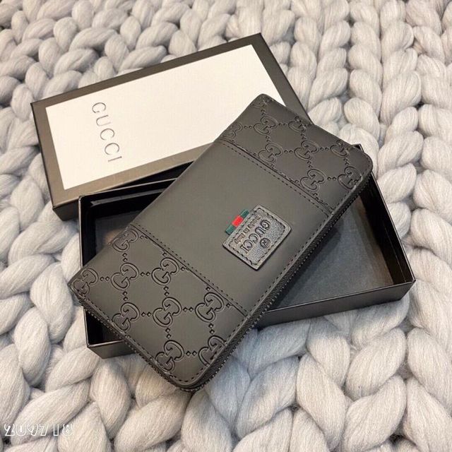Gucci【新品】国.内発。送-長財。布EY55