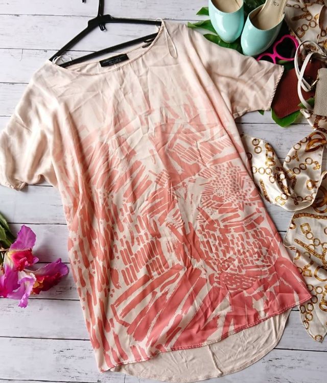美品！ZARA柄入りとろみ×前後2トーン×ビッグTシャツ