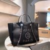 綺麗 美品ハンドバッ。グMD73