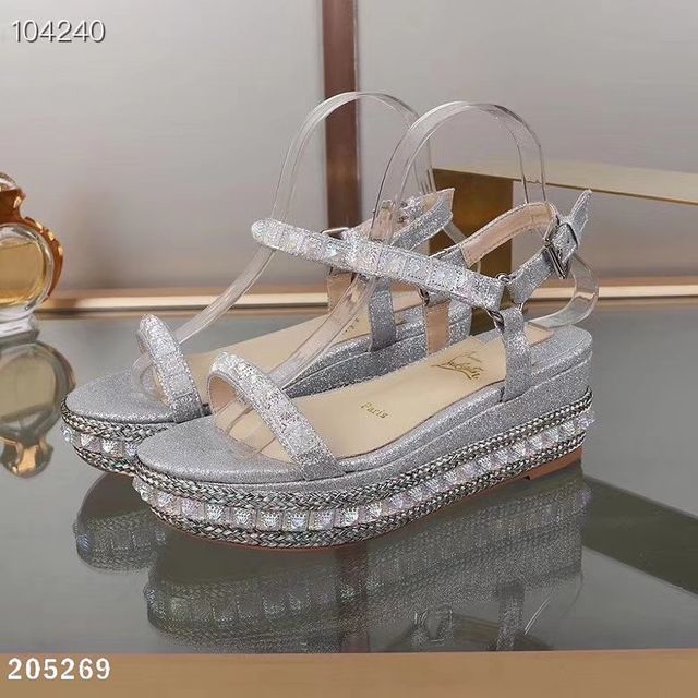 

今季新作ChristianLoubout