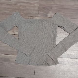 ZARA　オフショルニット