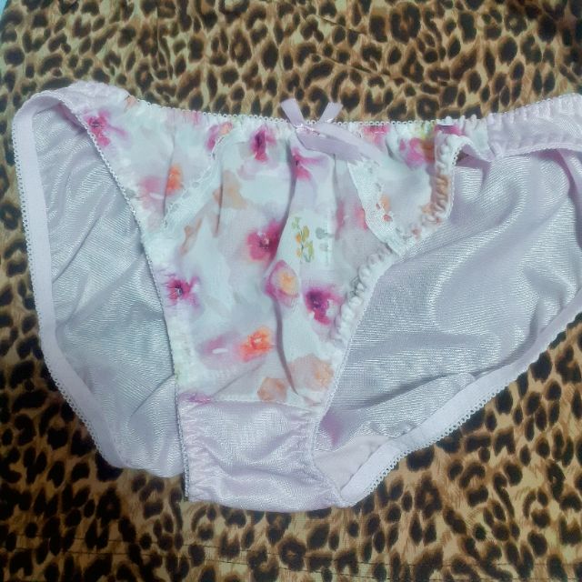 花柄ショーツ