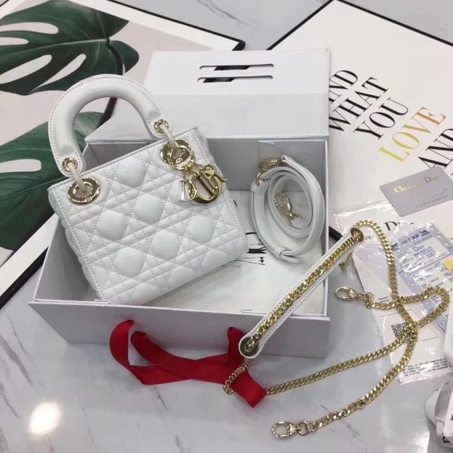 綺.麗.ChristianDior美.品 ショル。ダー