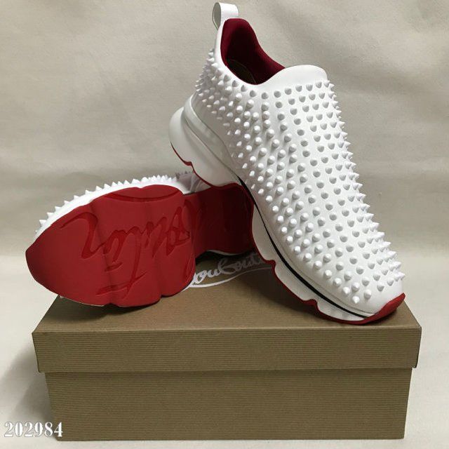 
人気新作ChristianLouboutin美品 バッグ