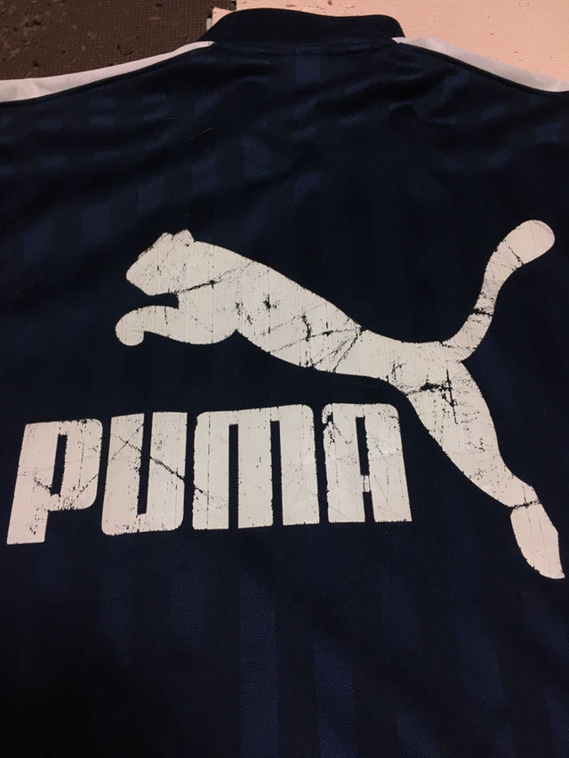 プーマジャージ 上