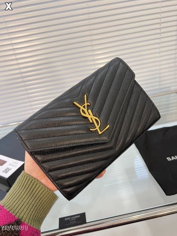 YvesSaintLaurent9801番