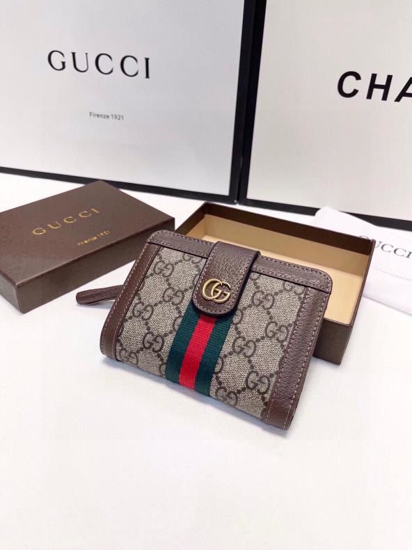 超人気美品グッチ 財。布新品 お早めに！B0P