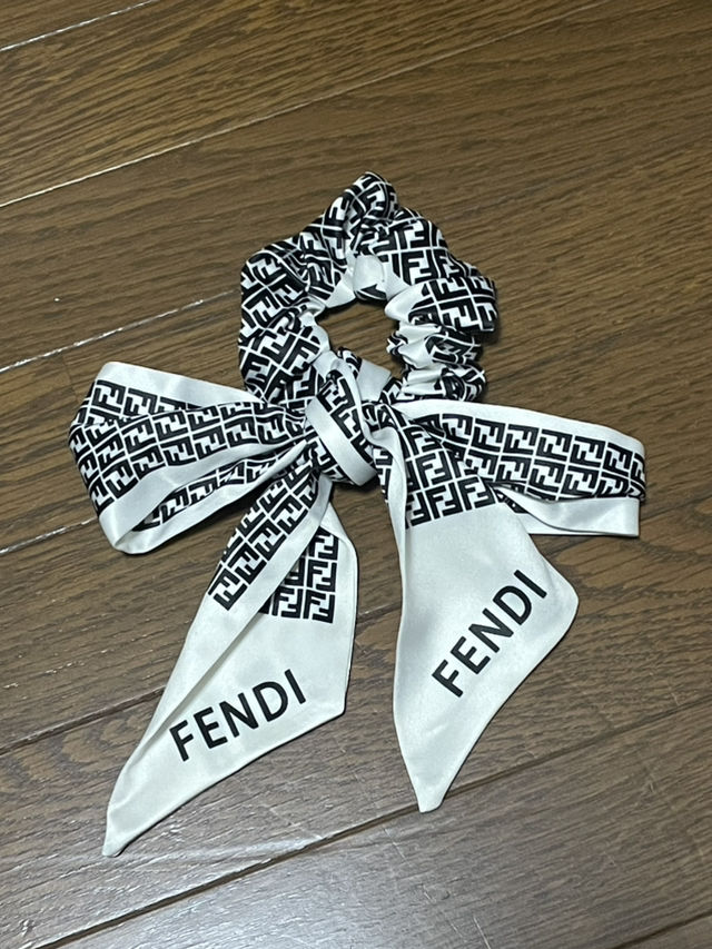 FENDI/フェンディ　リボン付き　シュシュ
