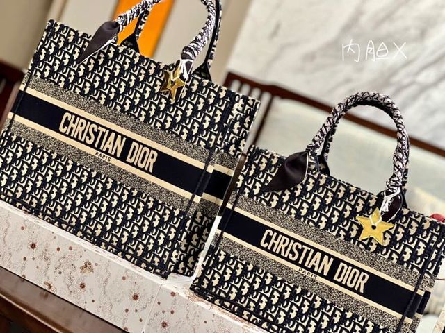 綺麗クリスチャンディオール美品ハンド[e:d159O8