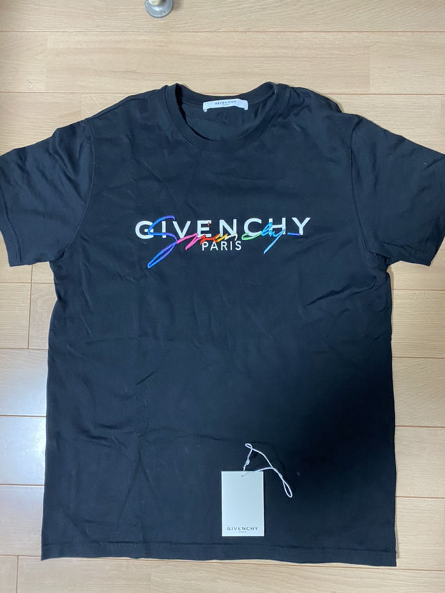 ジバンシーＴシャツ