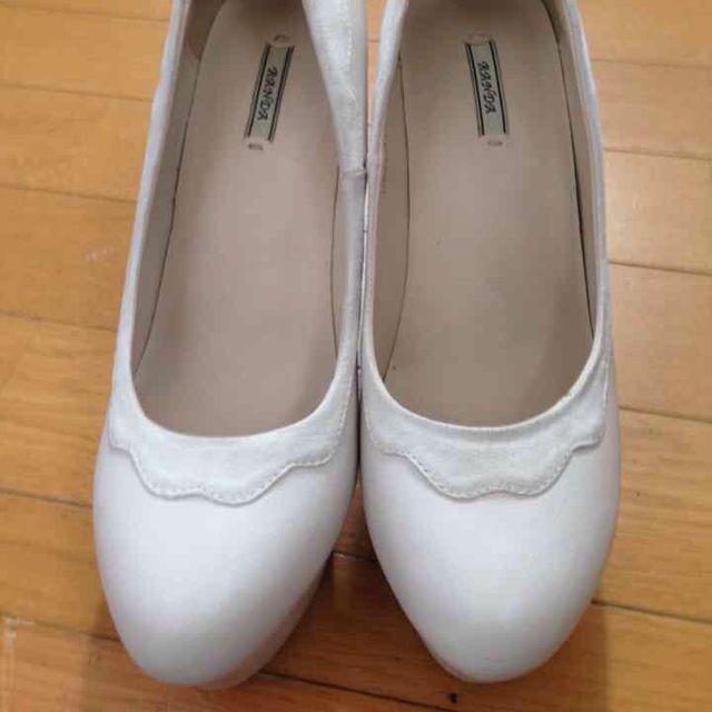 RANDA 白 パンプス