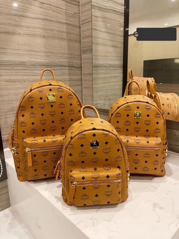 綺麗 美品 バッ。グWT11