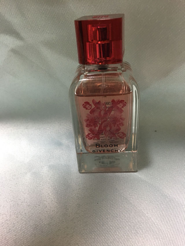 ブルーム ジバンシイ 50?