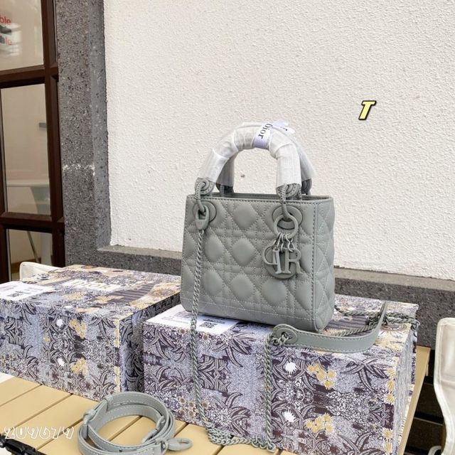 
綺麗 美品 ショル。ダーQL83